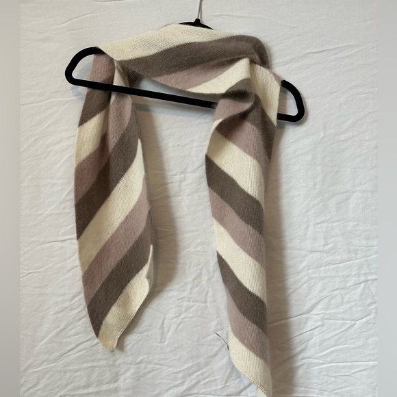 Angora/Wool Scarf - Picture 2 of 7